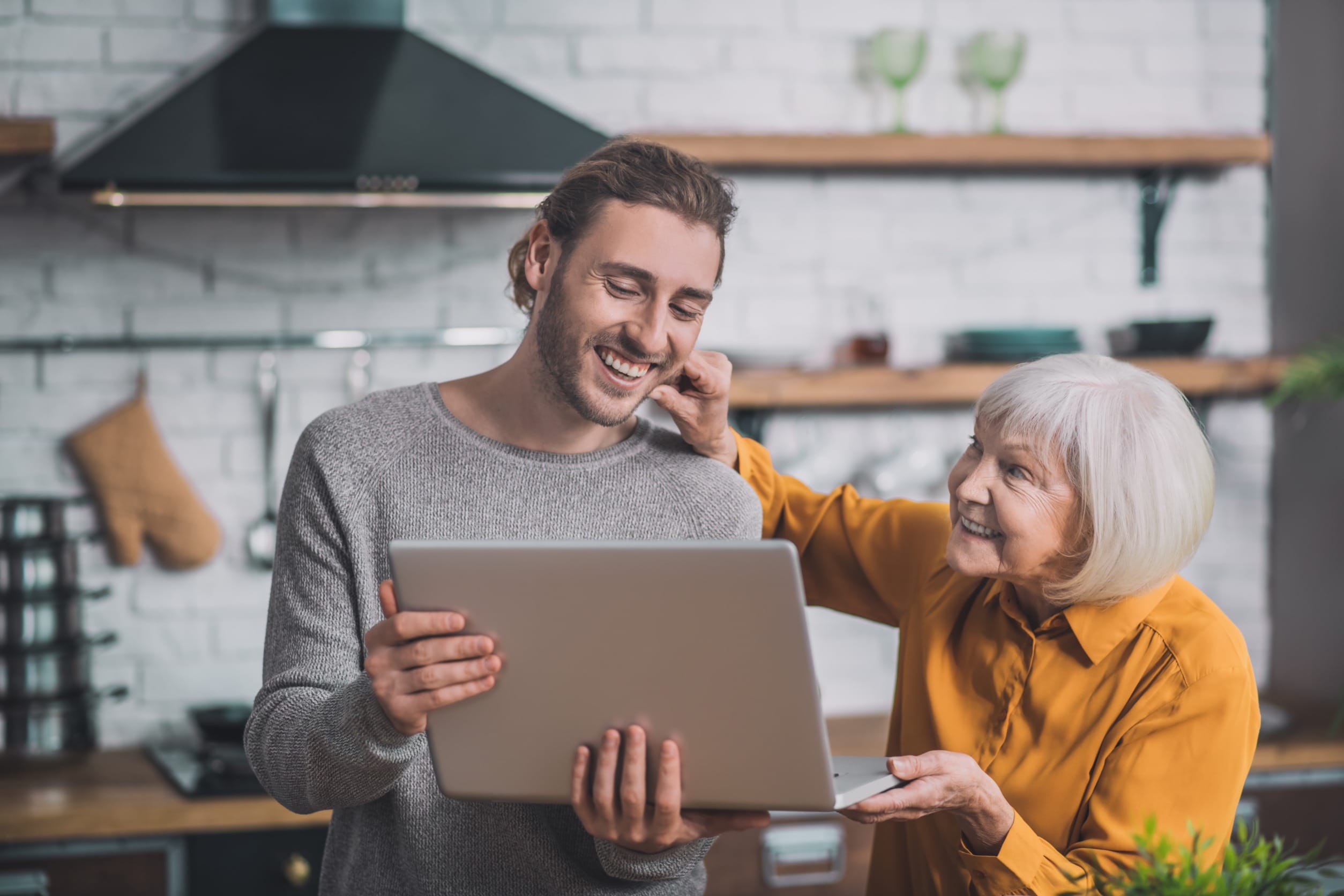 parents moving in with adult child