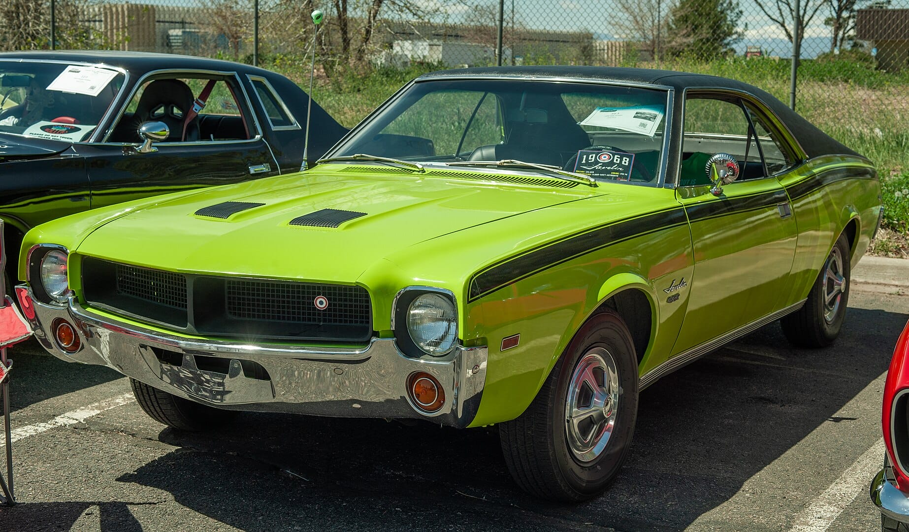 1. AMC Javelin 