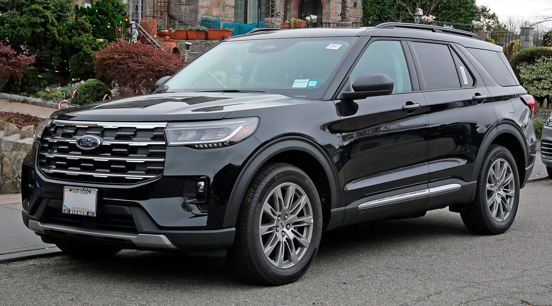 SUVS made in America - Ford Explorer