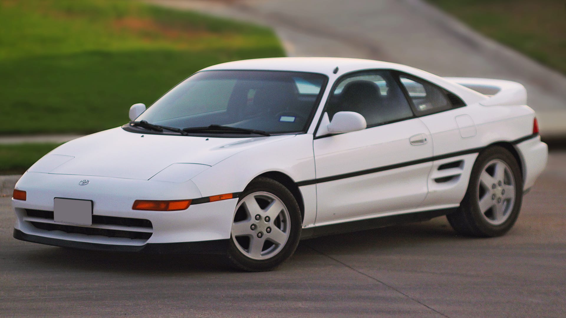 3. Toyota MR2