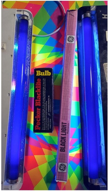 Black light bulbs - Two examples of florescent blacklight bulbs