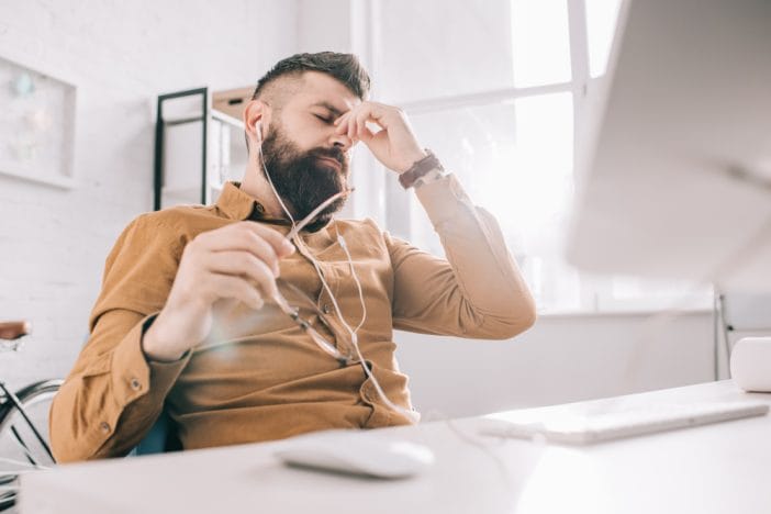 Here Are 9 Subtle Signs Stress Is Running Your Decisions
