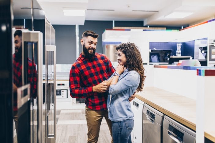 8 Gifts A Man Should Never Give A Woman He Really Likes