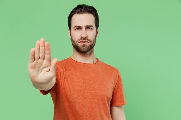 These Are 8 Subtle Behaviors That Mean Someone Is Testing Your Boundaries