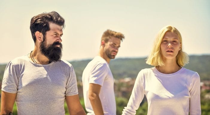 These Are 8 Things You Should Never Say to a Single Friend in February