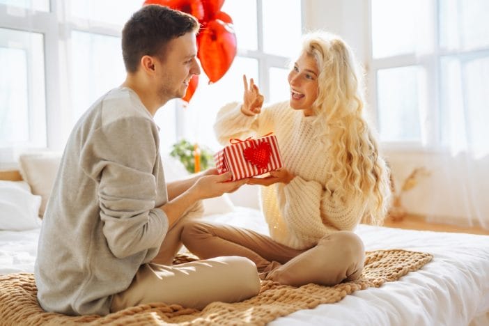 romantic gifts that lose value