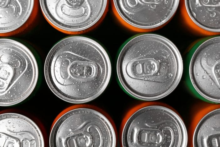 Hidden Sugars in “Healthy” Energy Drinks Are Destroying Men’s Teeth — Dentists Warn of Acid Erosion