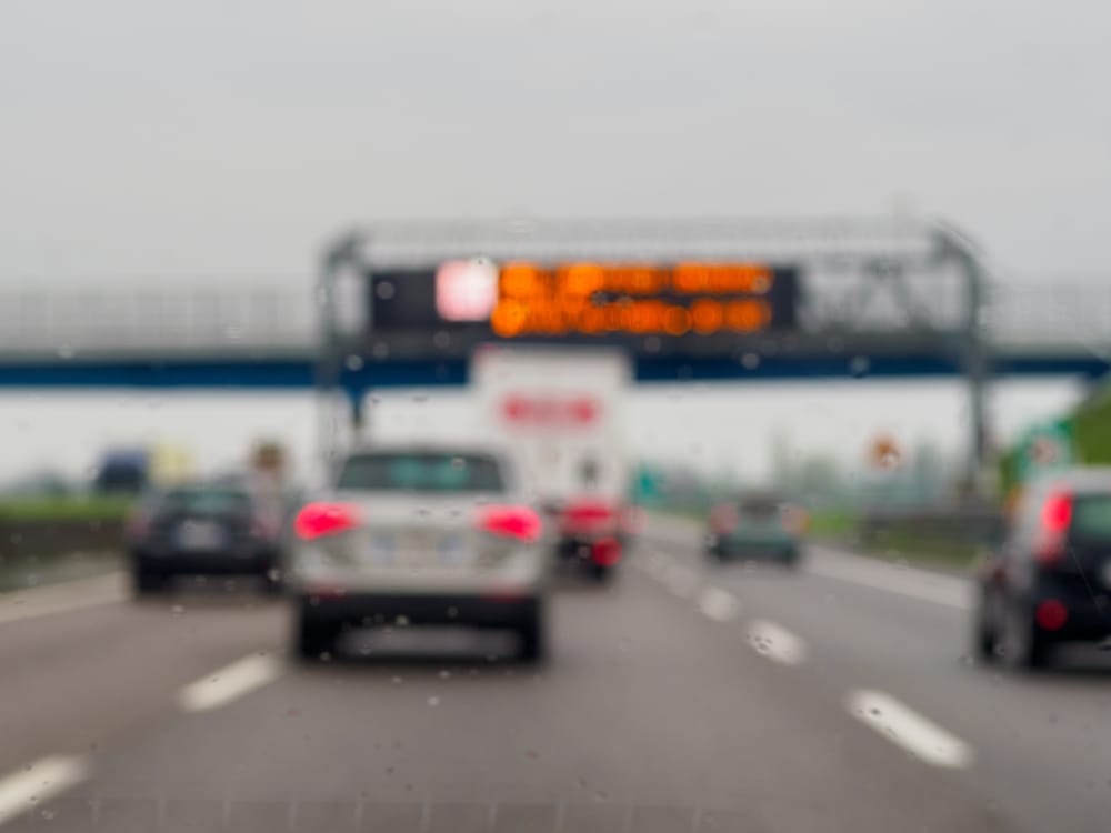 5 Ways Your Driving Style Changes Once The Weather Shifts