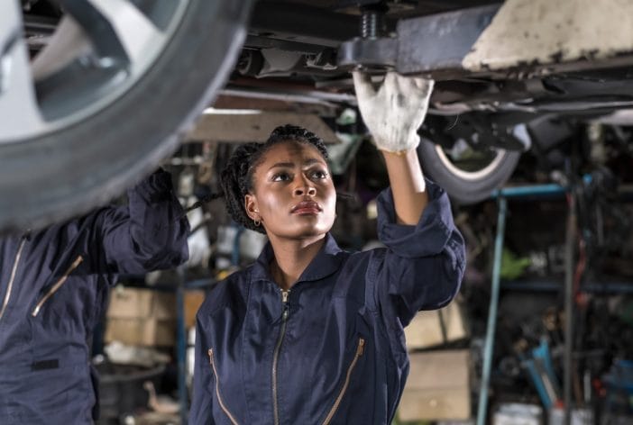 Why Some Cars Are Getting Harder to Repair—Even for Experienced Mechanics