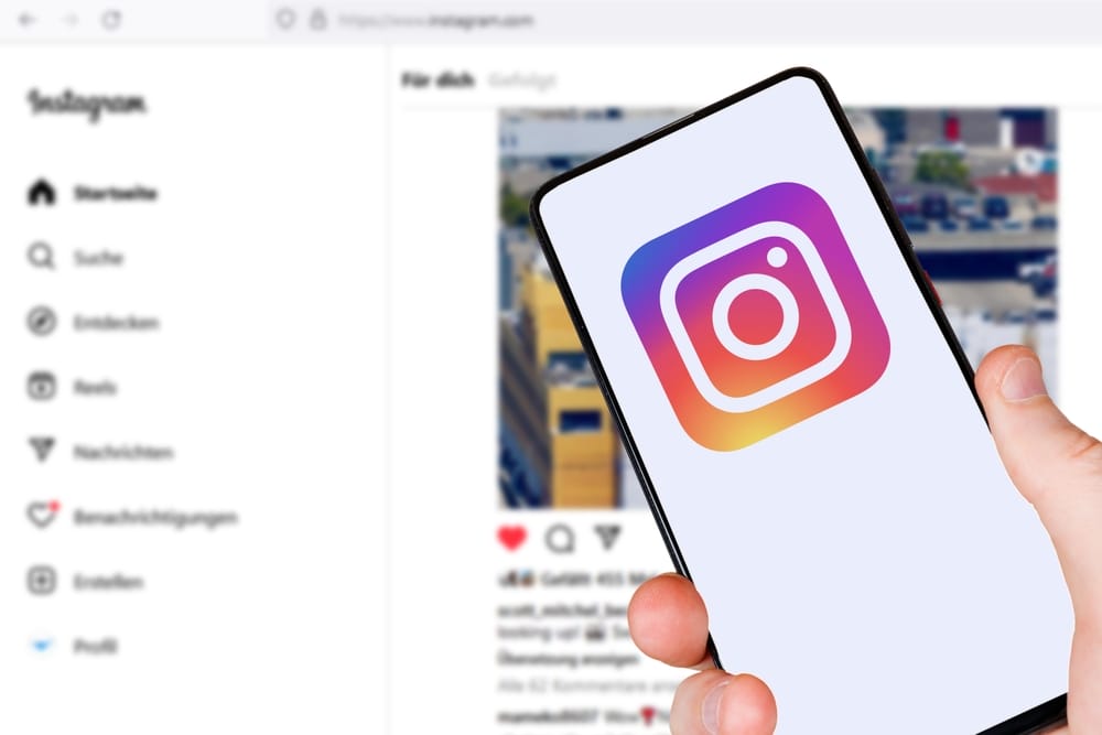 Why Instagram Trends Are Making Some Guys Rethink Their Confidence