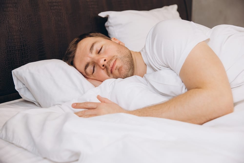 Here Are 10 Things Men Are Doing Now That Instantly Improve Mental Clarity