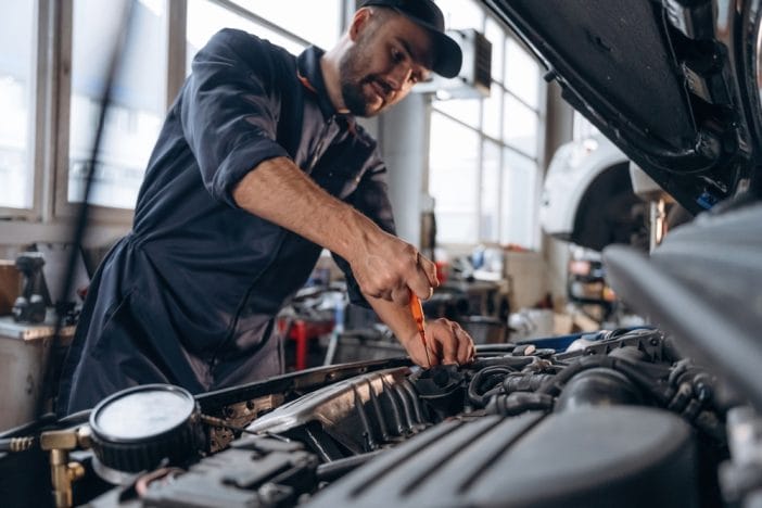 Here Are 6 Things Mechanics Hate About Modern "Eco-Friendly" Engines