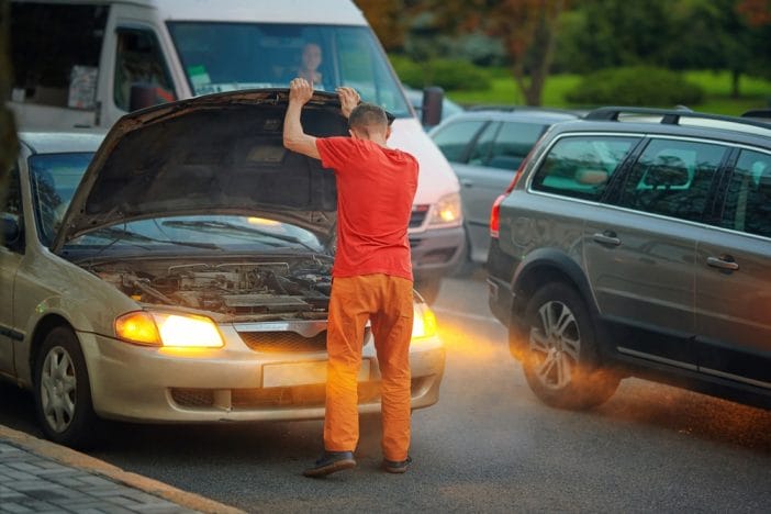 These Are 10 Electrical Problems That Are Common in Cars Over Five Years Old