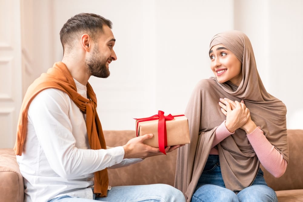 10 Seasonal Shifts That Change How You See Your Relationship