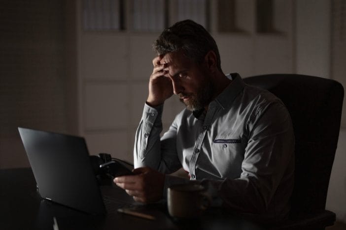 Here Are 7 Signs Modern Life Is Wearing Down Your Sense of Purpose